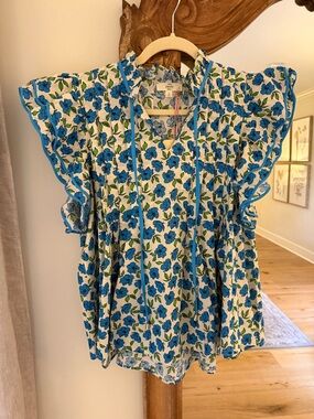 entro Blue Floral Tie-Neck Ruffle Blouse
